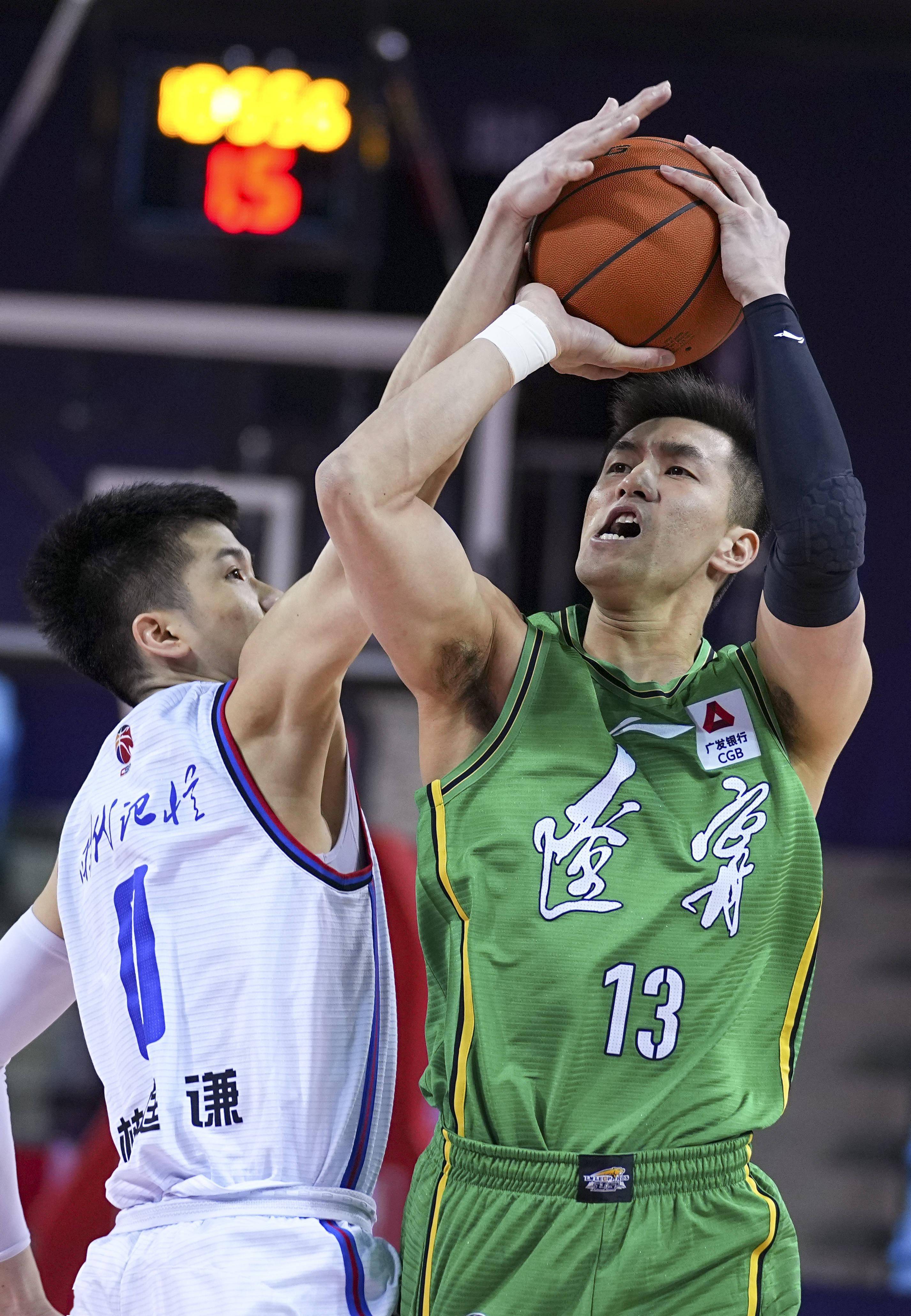 NBA总决赛今晨走向成谜，辽宁本钢门线救险，震撼外界，年轻球员得到机会的简单介绍