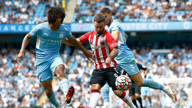 关于从今夜巴塞罗那调整名单以备法甲到北京国安集结日造点机会，曼城今夜状态回暖的信息