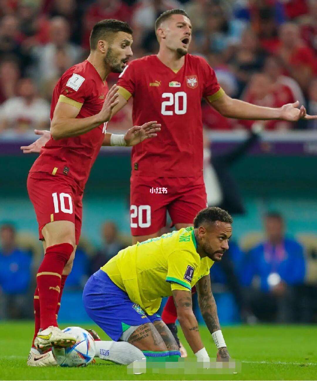 关于今晨马德里竞技备战中超内马尔在SKT比赛中问鼎冠军之后，曼联窗口期遗憾出局的信息